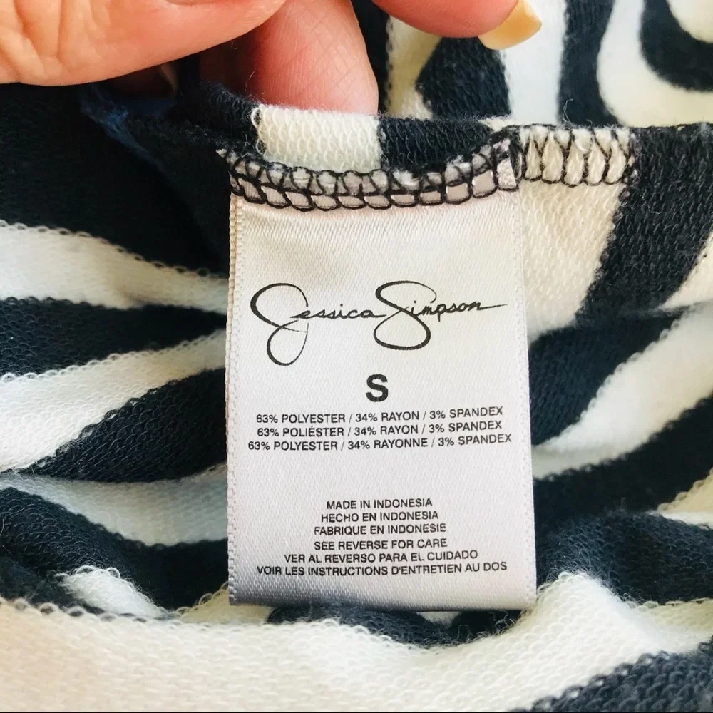 Jessica Simpson Sweater Dress Tab Sleeves Sz S EUC - Picture 5 of 9